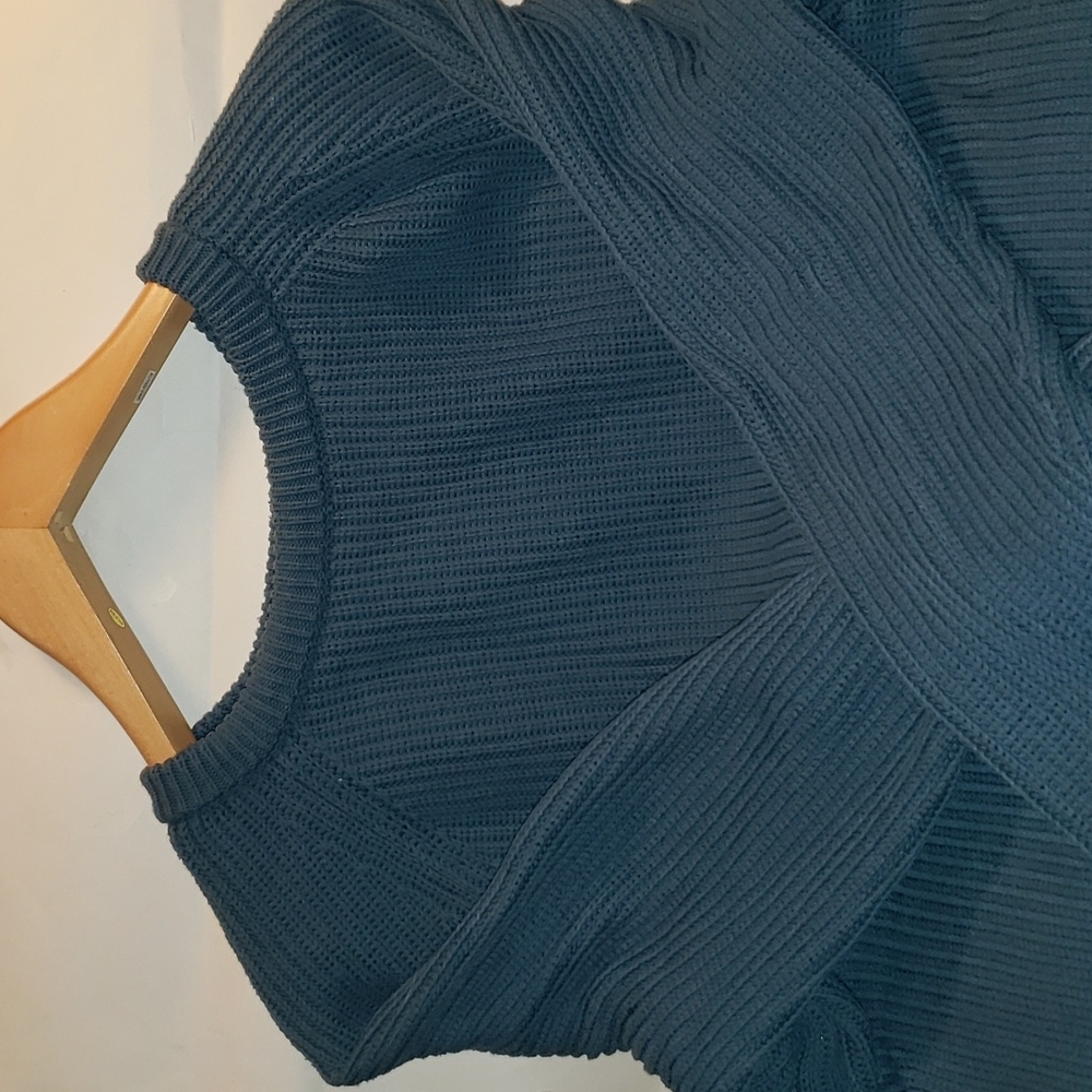 L.L.Bean cotton crew neck sweater, XL, slate blue, gently worn
